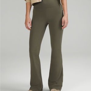 Lululemon Groove Super High Rise Flared Pant